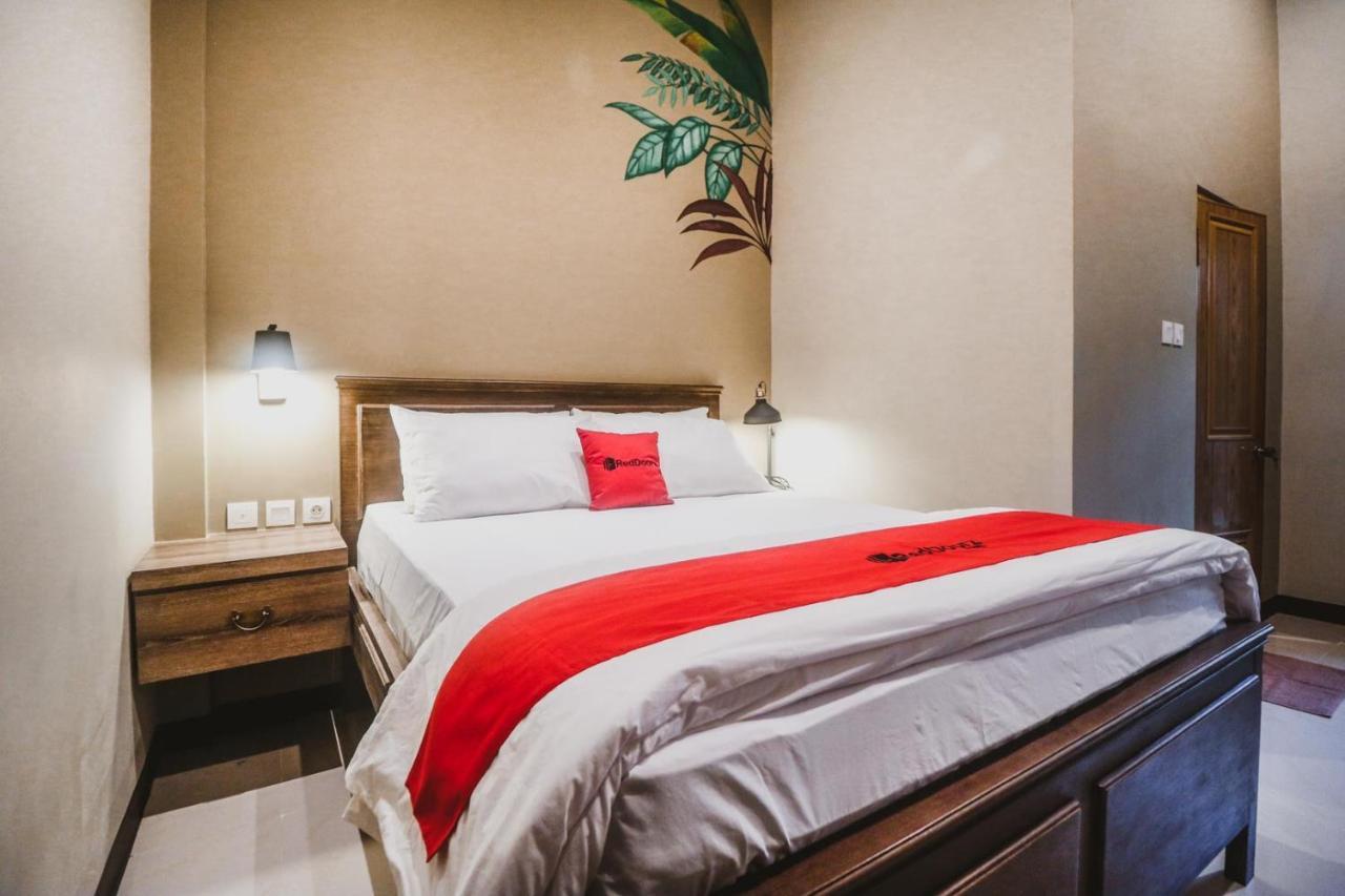 Reddoorz Plus Near Mall Slipi Jaya Jakarta Kültér fotó